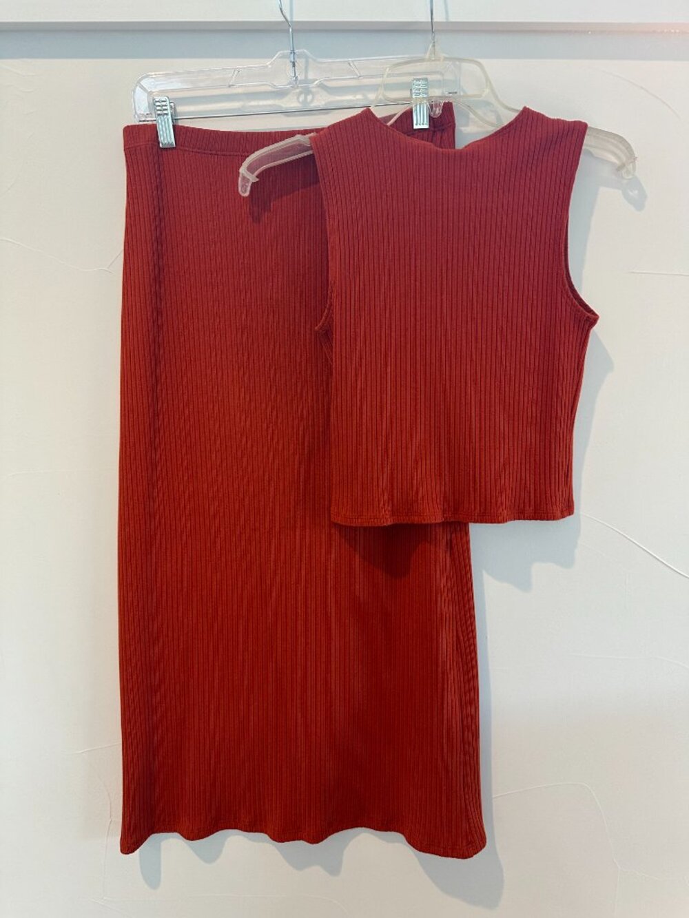 Hays Reformation, two-piece top and skirt - Picture 2 of 3